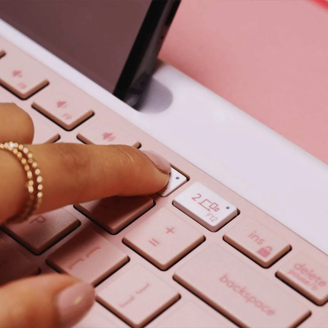 K585 WIRELESS KEYBOARD SLIM MULTI-DEVICE ROSE — image 7