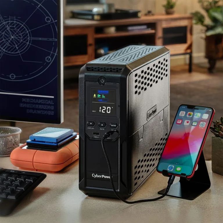 1500VA/900W Mini-tower AVR UPS — image 3