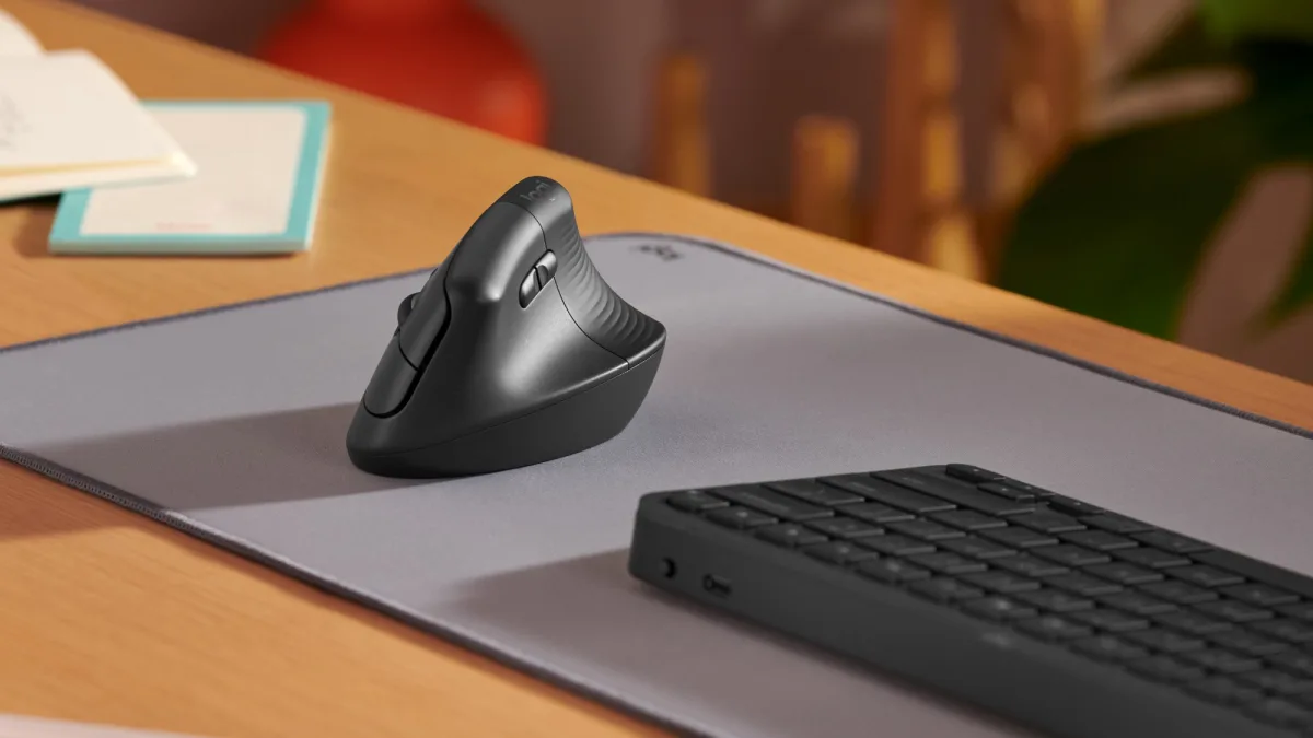 Logitech Lift Vertical Ergonomic Mouse — image 13