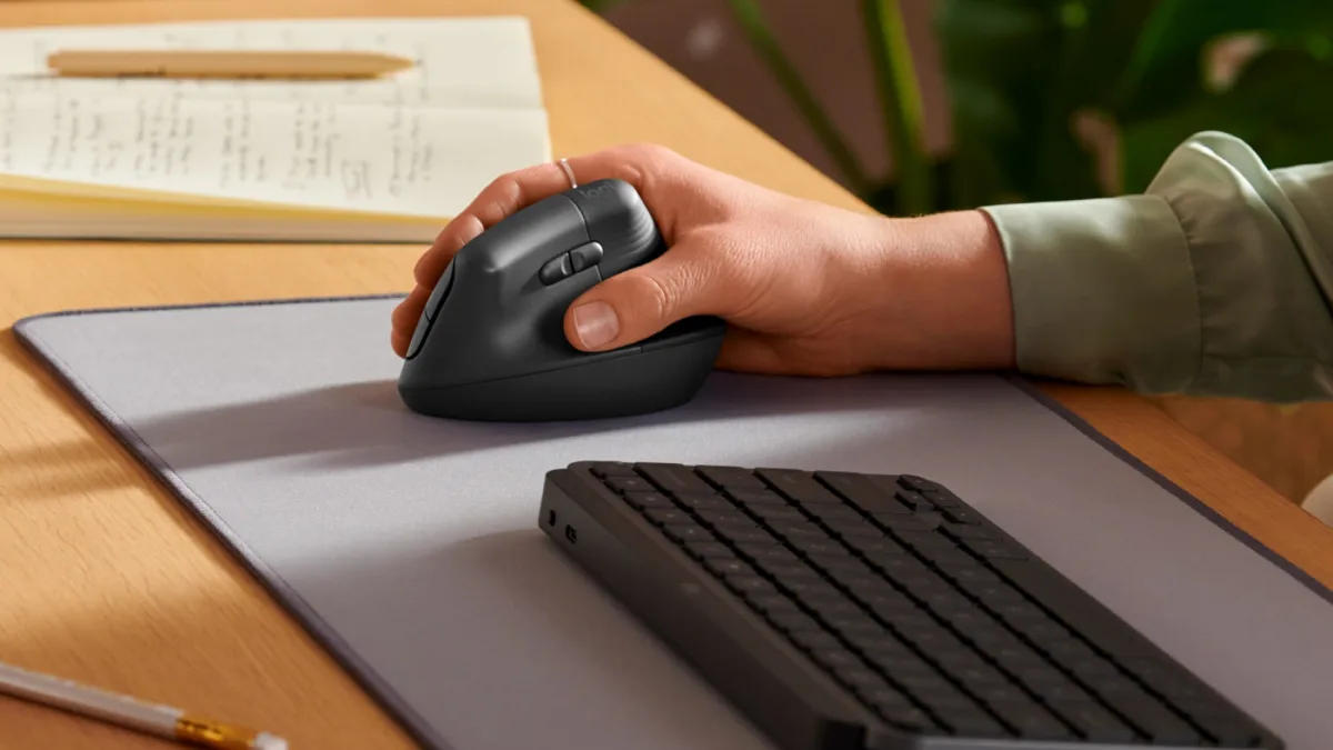 Logitech Lift Vertical Ergonomic Mouse — image 10