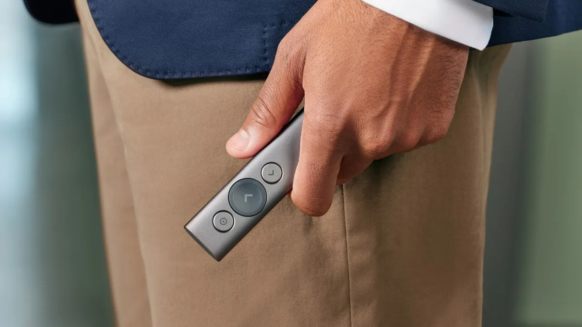 Spotlight Presentation Remote (Slate) — image 4